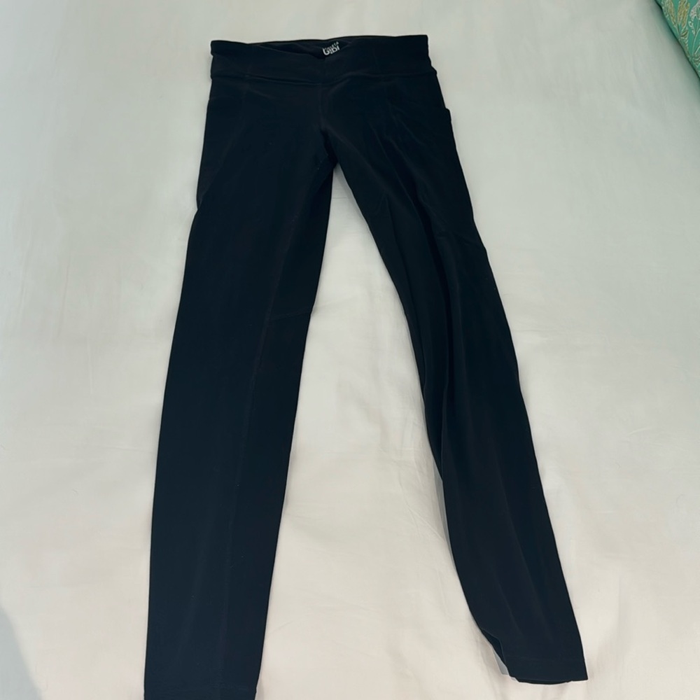 Black Athleta Girl leggings with pockets